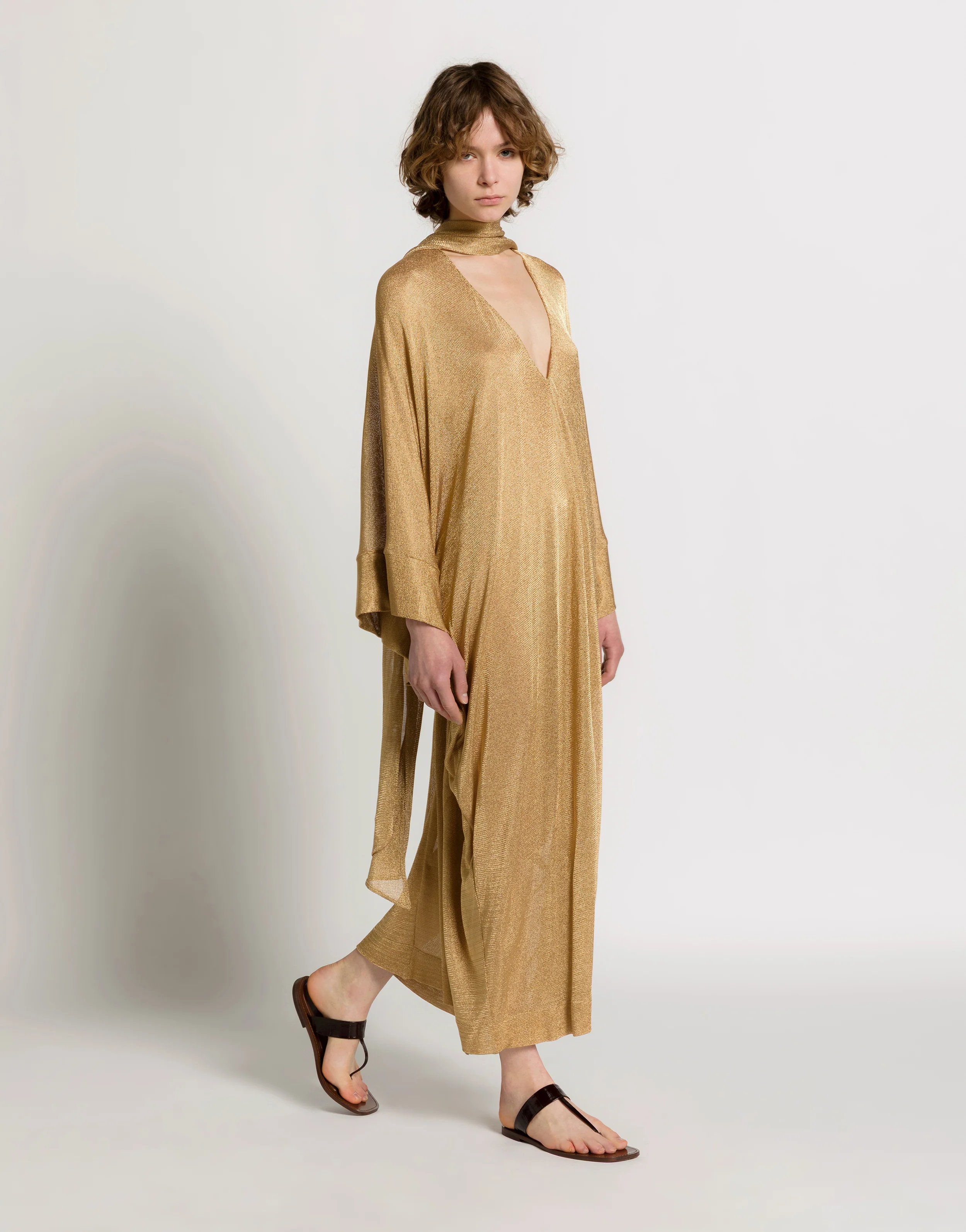 Abito kaftano in rete di lurex oro