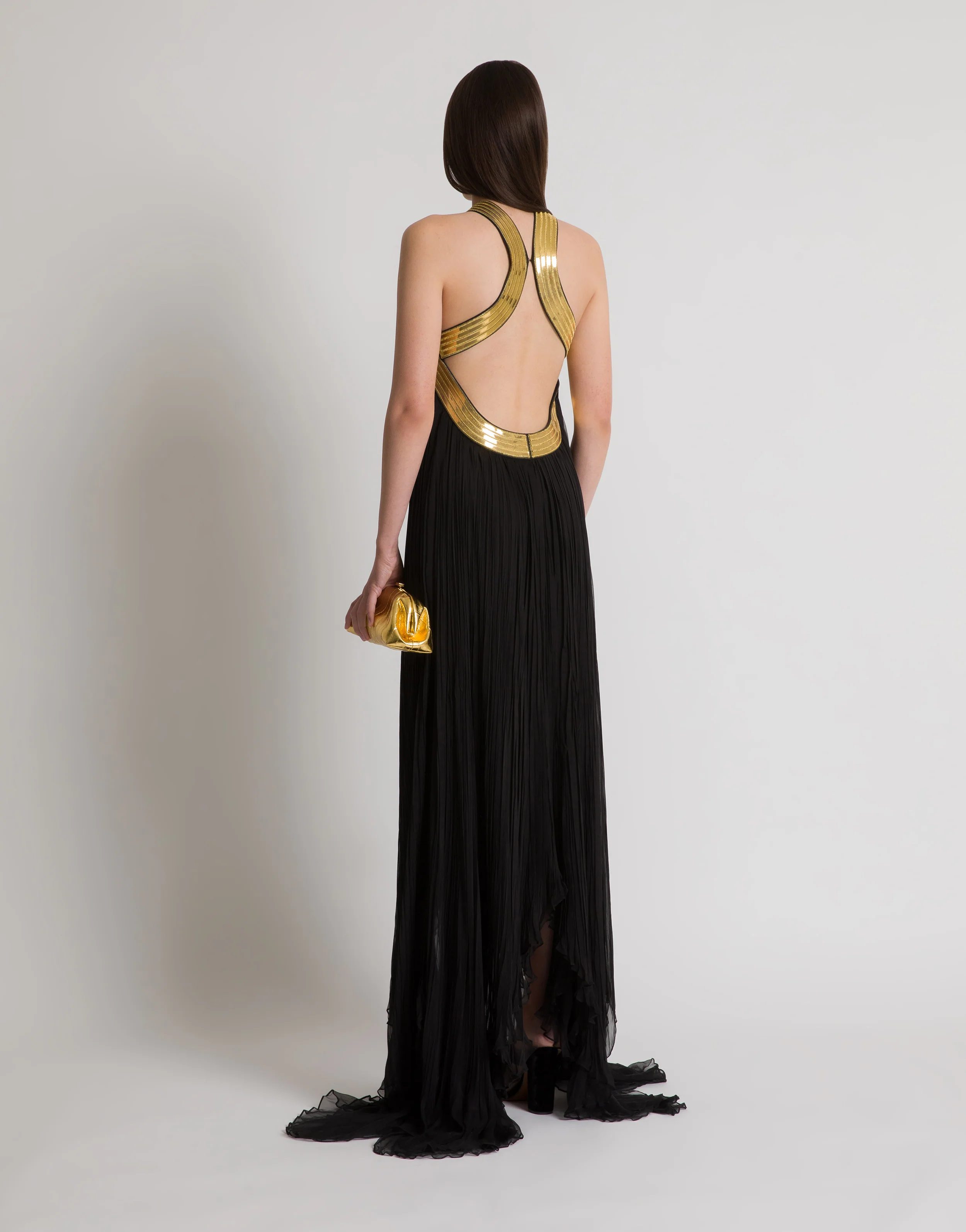 Abito lungo in chiffon plissé con ricami metallici - Image 3