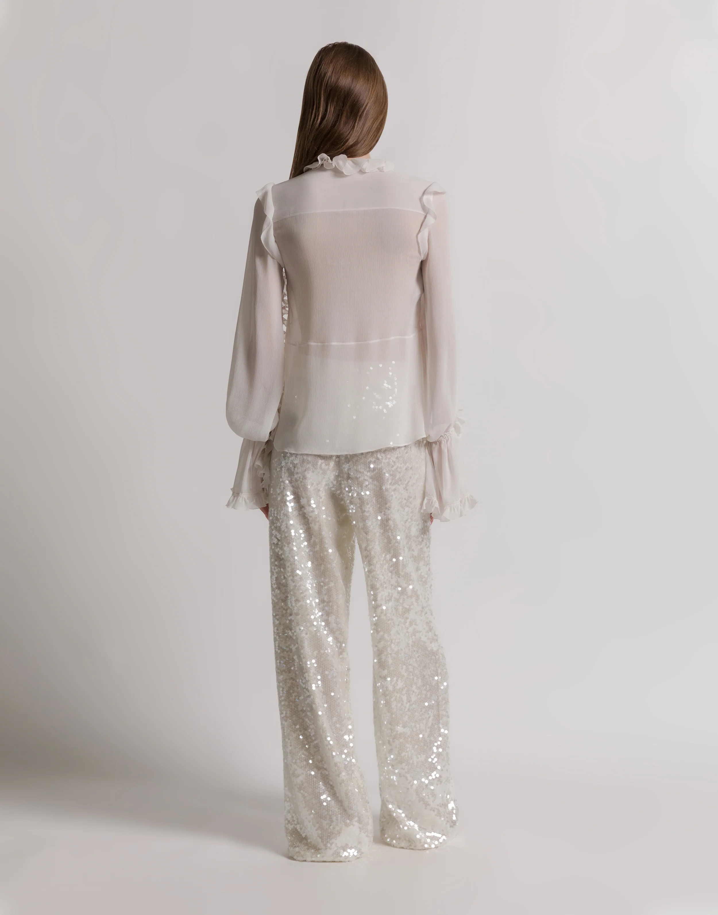Blusa in crêponne di seta con volant - Image 3