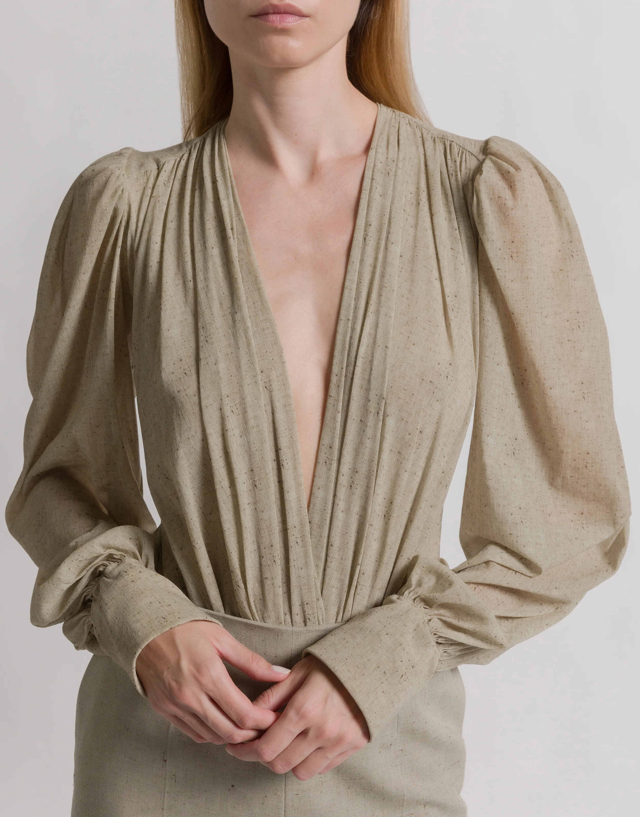 Body con scollo a V e maniche ampie - Image 4