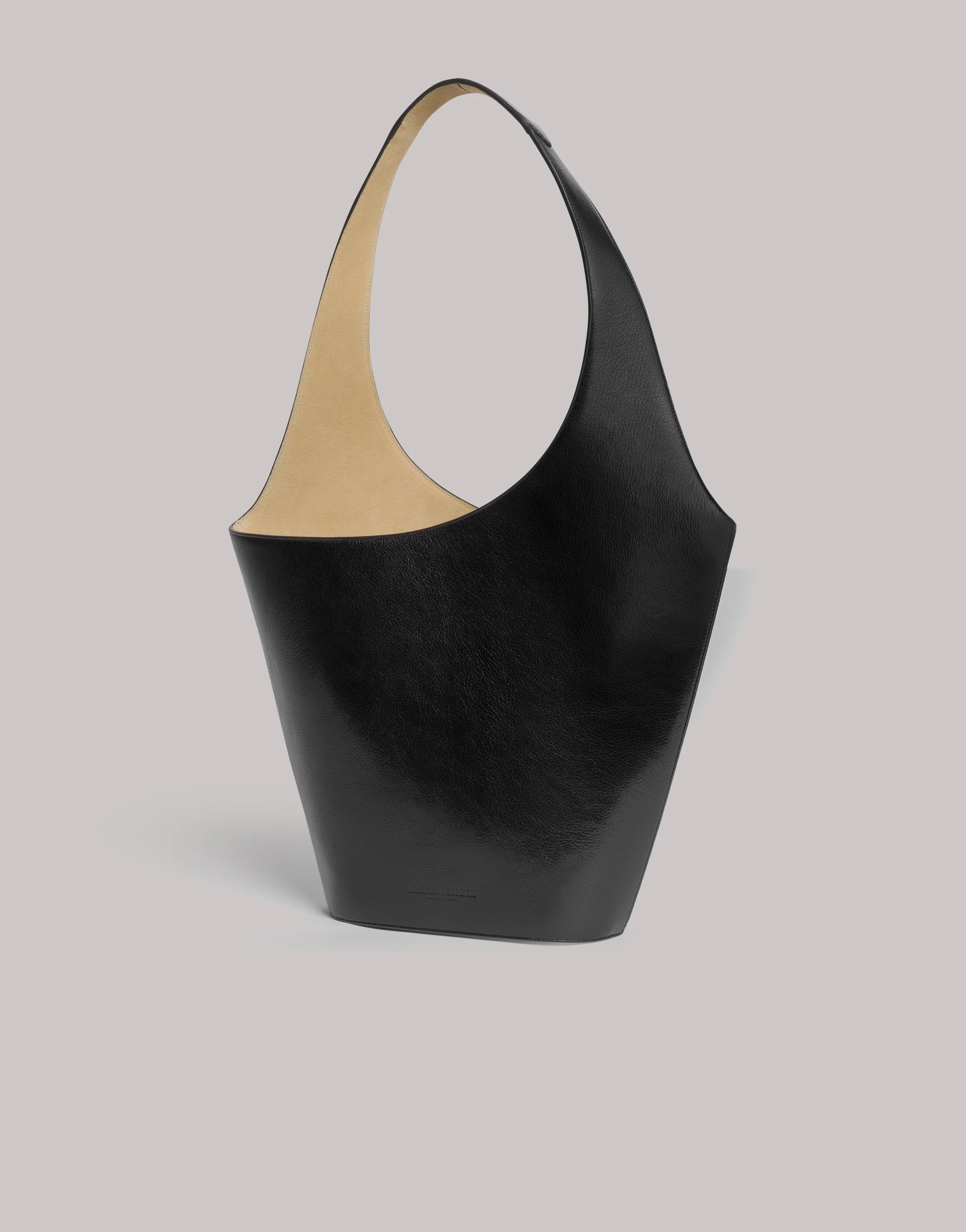 Borsa scultorea in pelle  - Image 3
