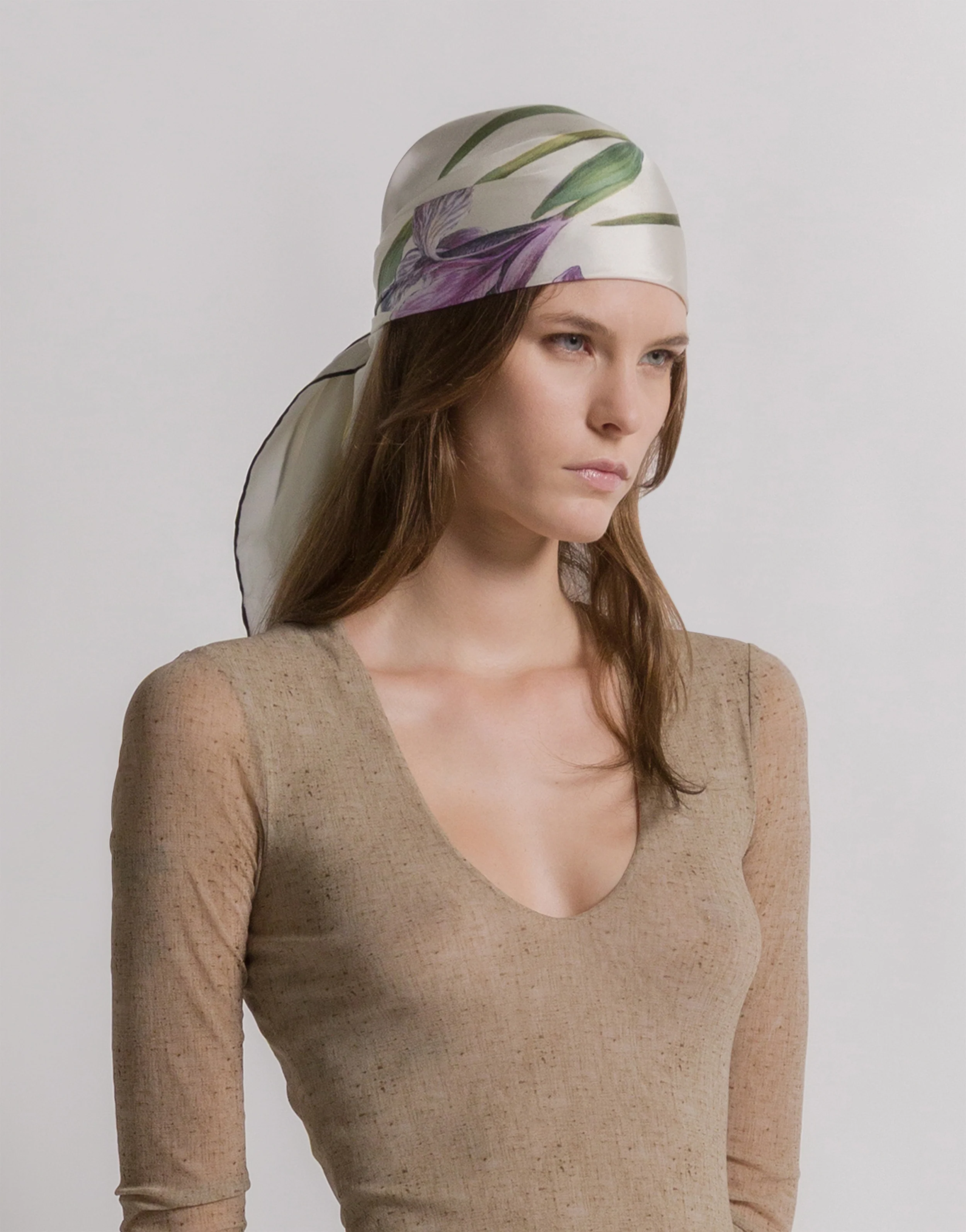 Foulard in seta con stampa a cardo