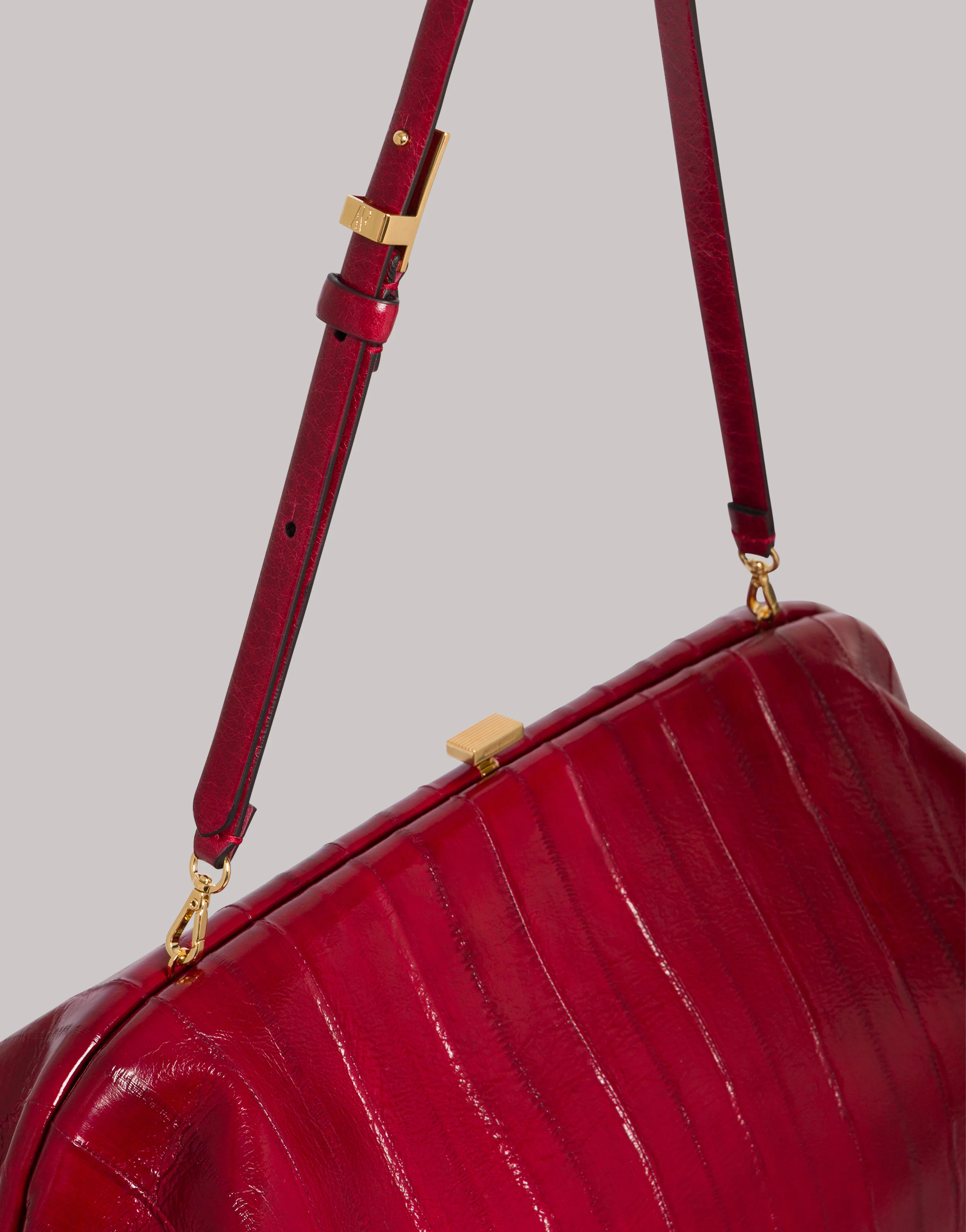 Maxi pouch in pelle di anguilla - Image 4