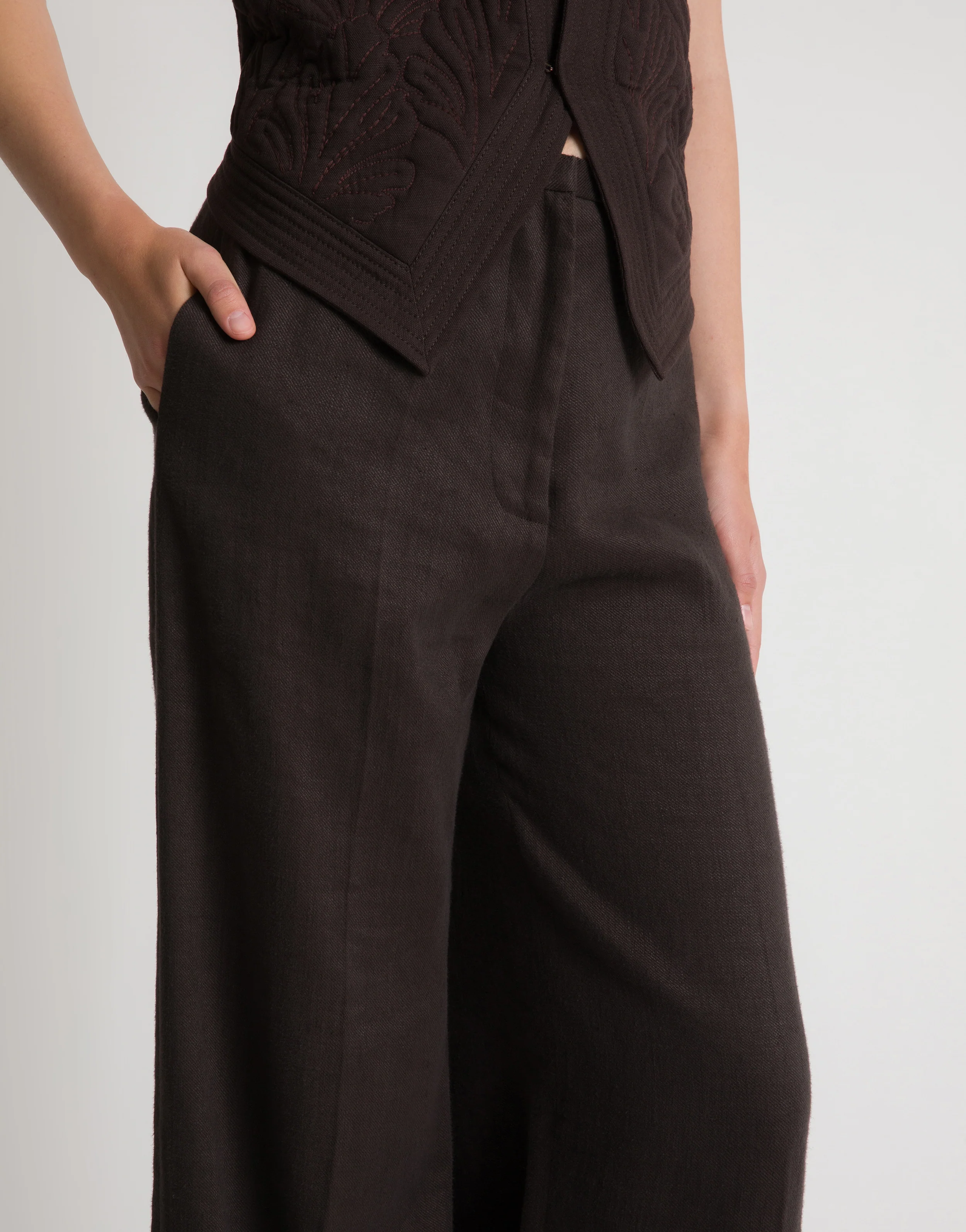 Pantaloni ampi in lino e cotone - Image 4