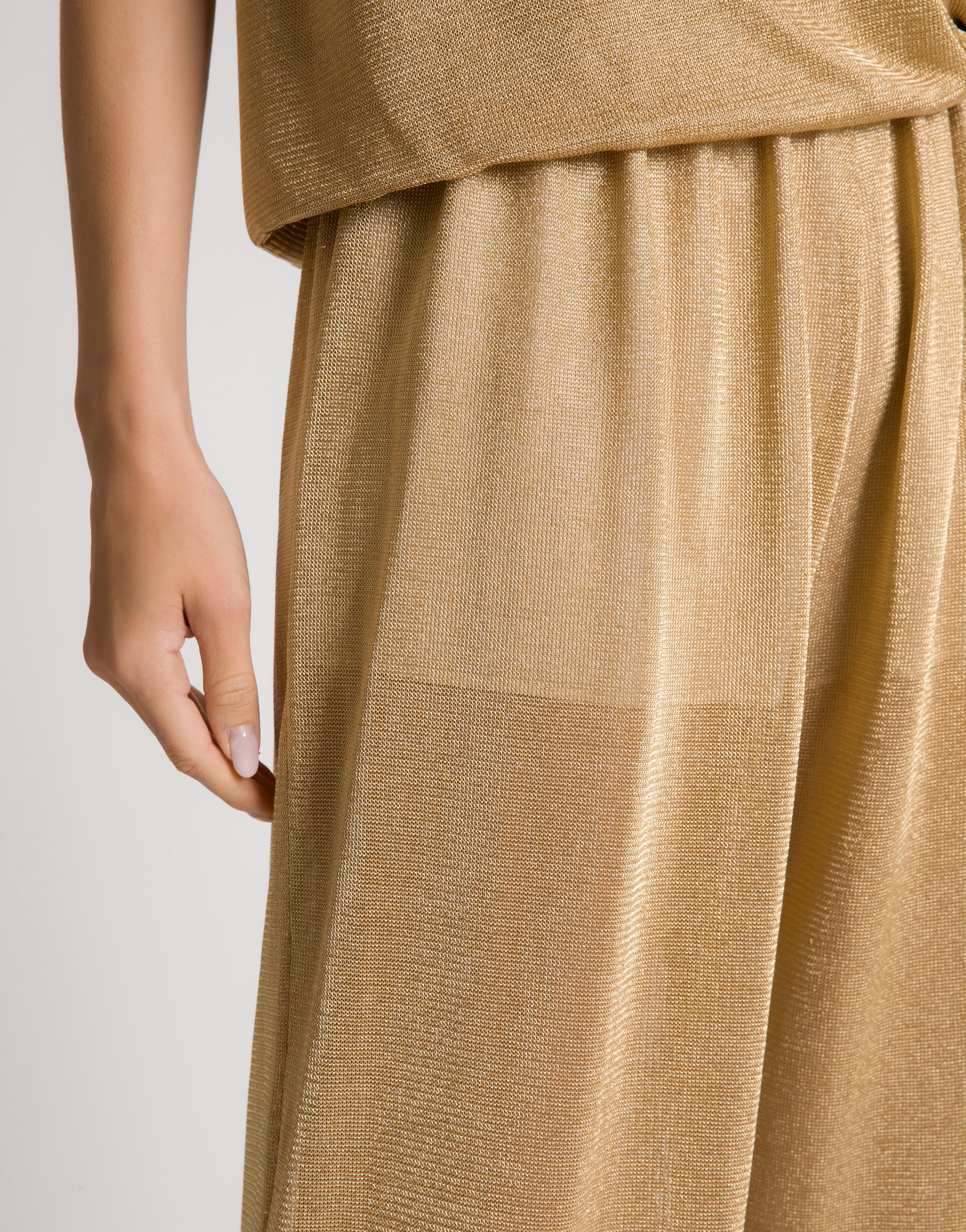Pantaloni ampi in rete di lurex oro  - Image 4