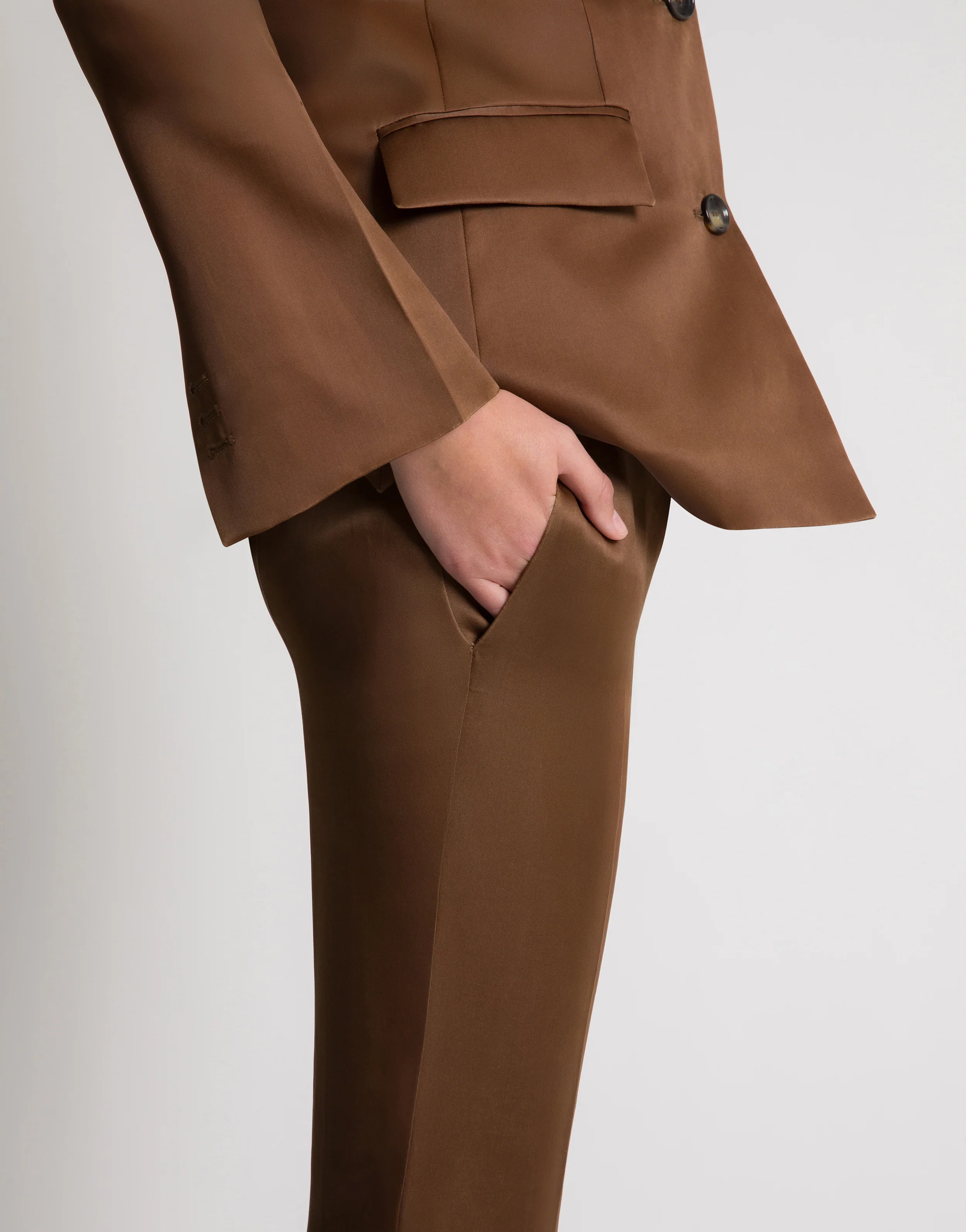 Pantaloni dritti in seta - Image 3