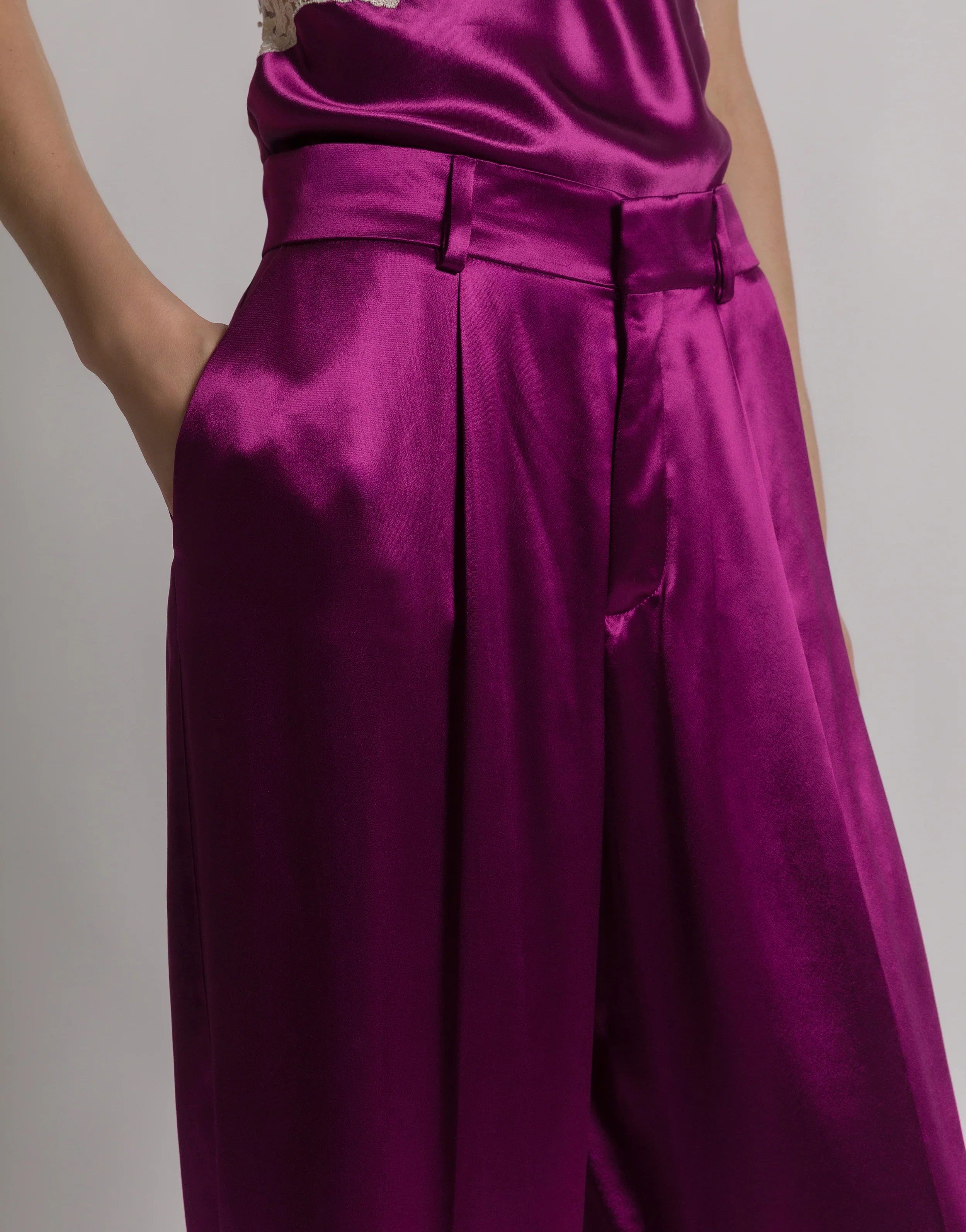 Pantaloni in raso lucido - Image 3