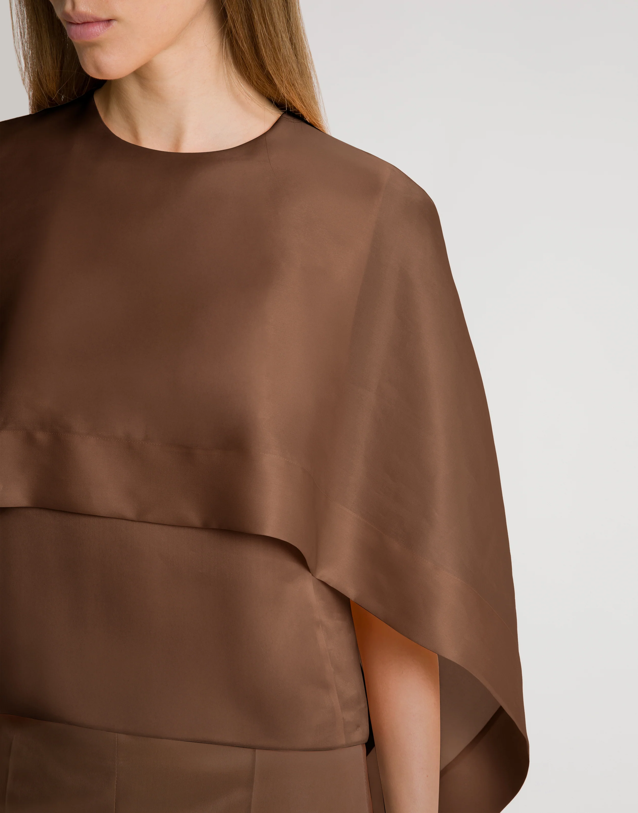 Top cappa in organza di seta - Image 4